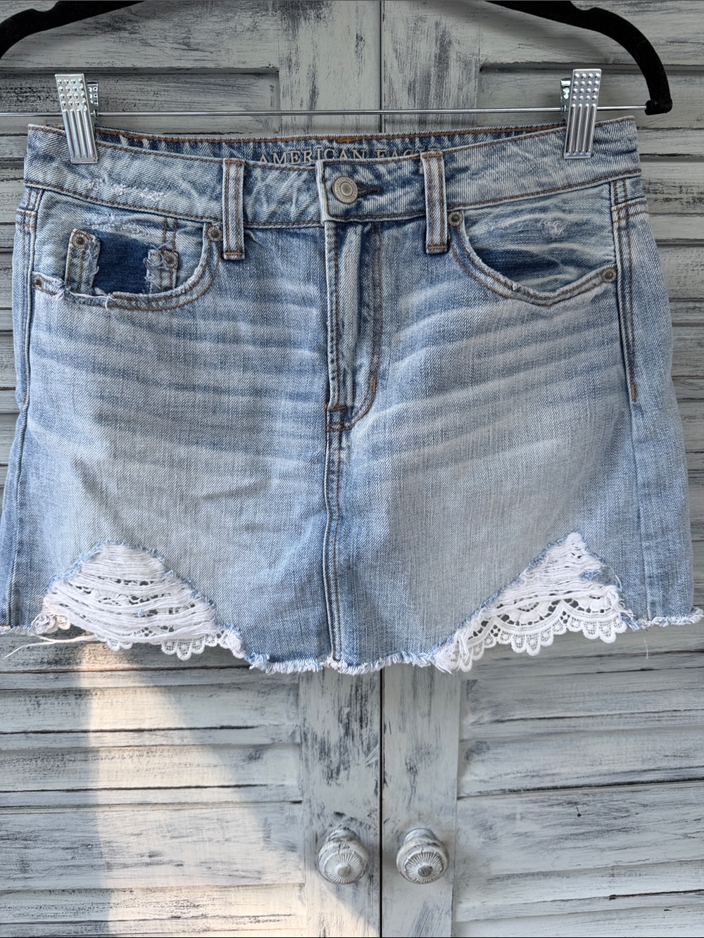 American Eagle Outfitters Light Blue Denim Hi-Rise Festival Mini Skirt Size 4